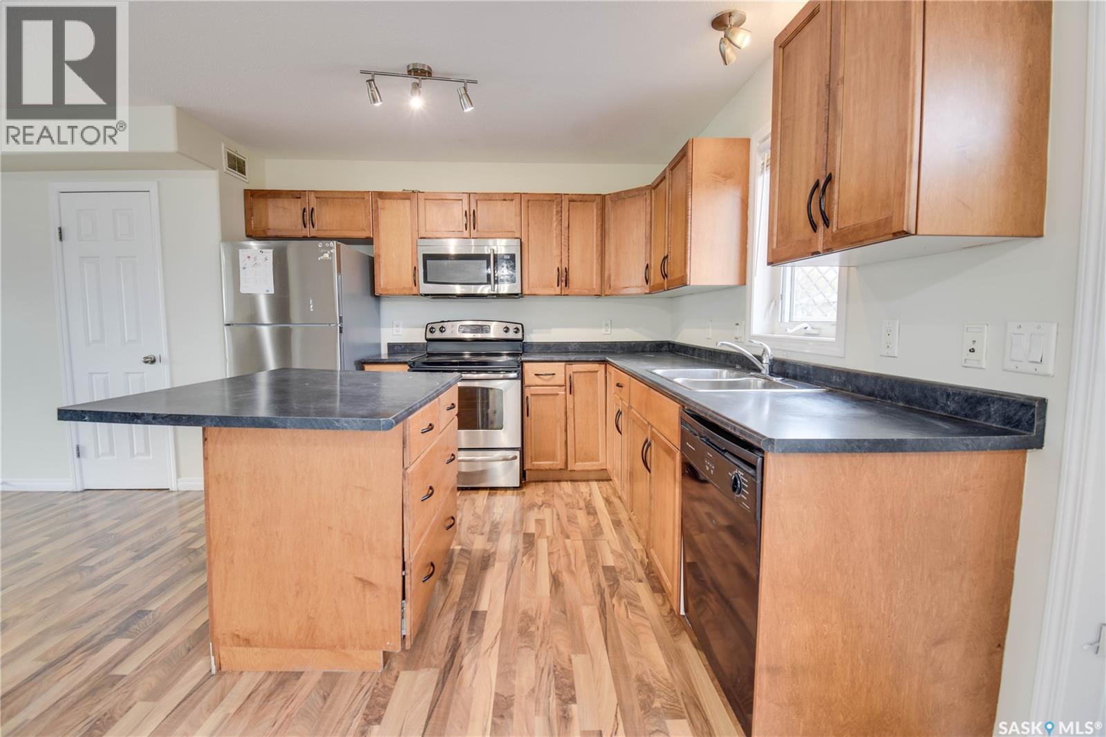 120 115th Street W, Saskatoon, Saskatchewan  S7N 1W3 - Photo 6 - SK022061