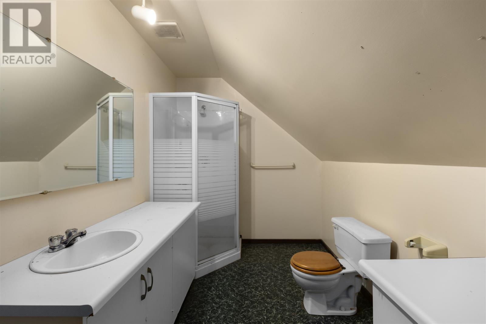 175-177 Elgin St, Sault Ste. Marie, Ontario  P6A 2Y9 - Photo 39 - SM253060