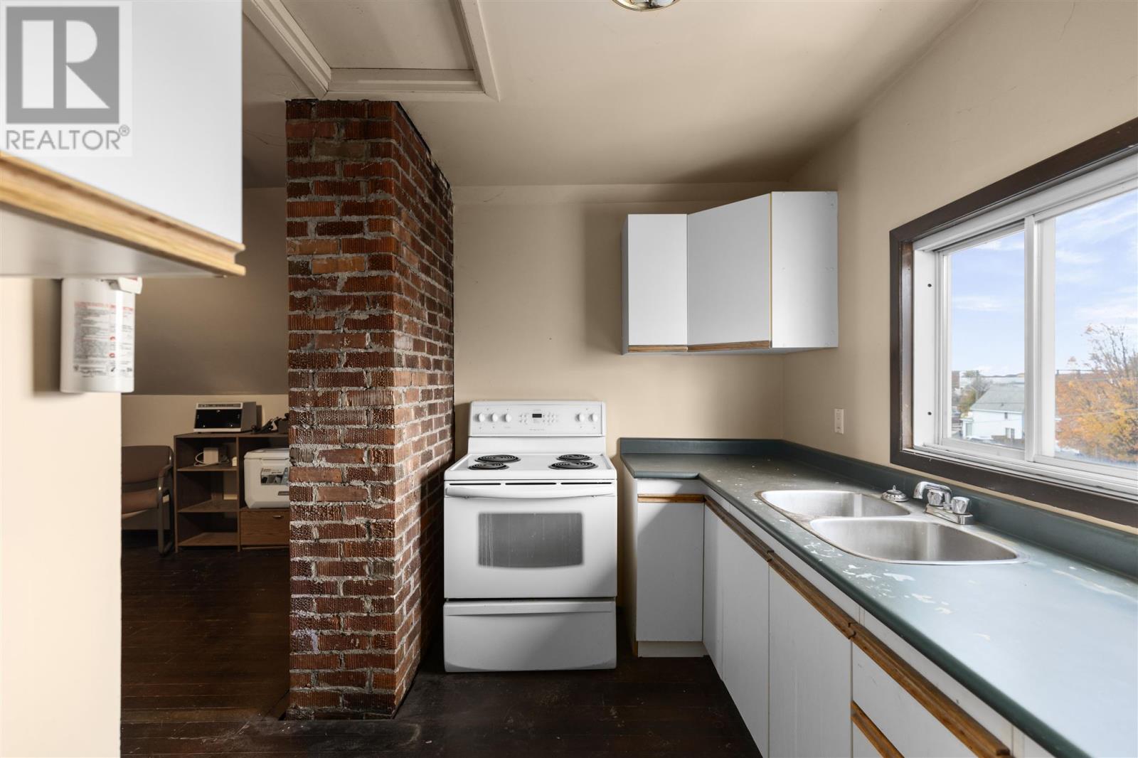 175-177 Elgin St, Sault Ste. Marie, Ontario  P6A 2Y9 - Photo 38 - SM253060