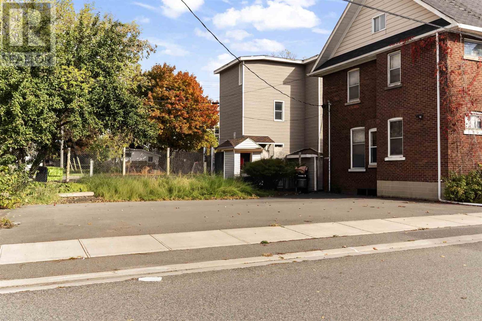 175-177 Elgin St, Sault Ste. Marie, Ontario  P6A 2Y9 - Photo 42 - SM253060