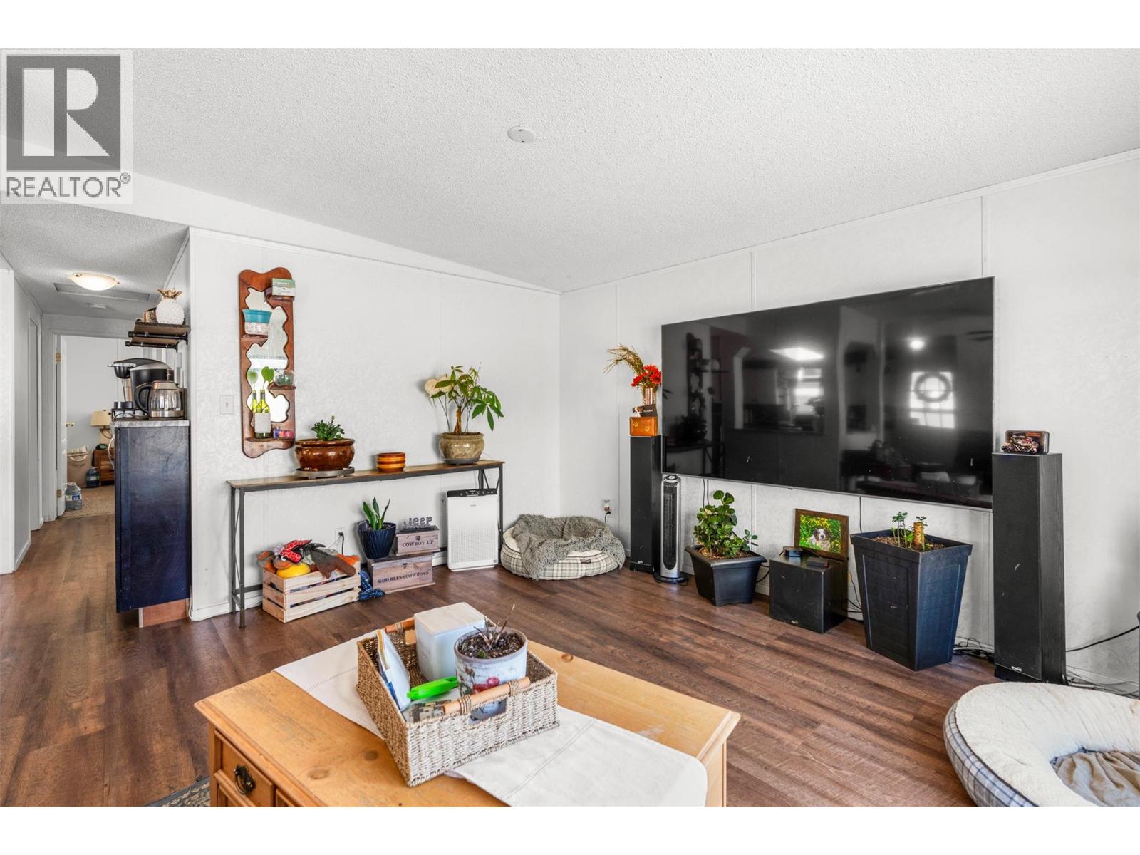 15401 Kalamalka Lake Road Unit# 210, Coldstream, British Columbia  V1B 1Z3 - Photo 13 - 10367270