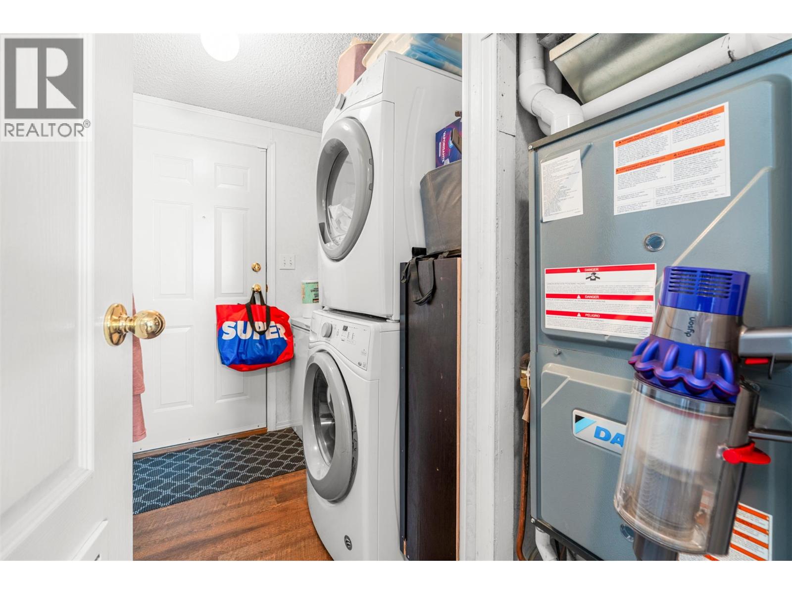 15401 Kalamalka Lake Road Unit# 210, Coldstream, British Columbia  V1B 1Z3 - Photo 14 - 10367270