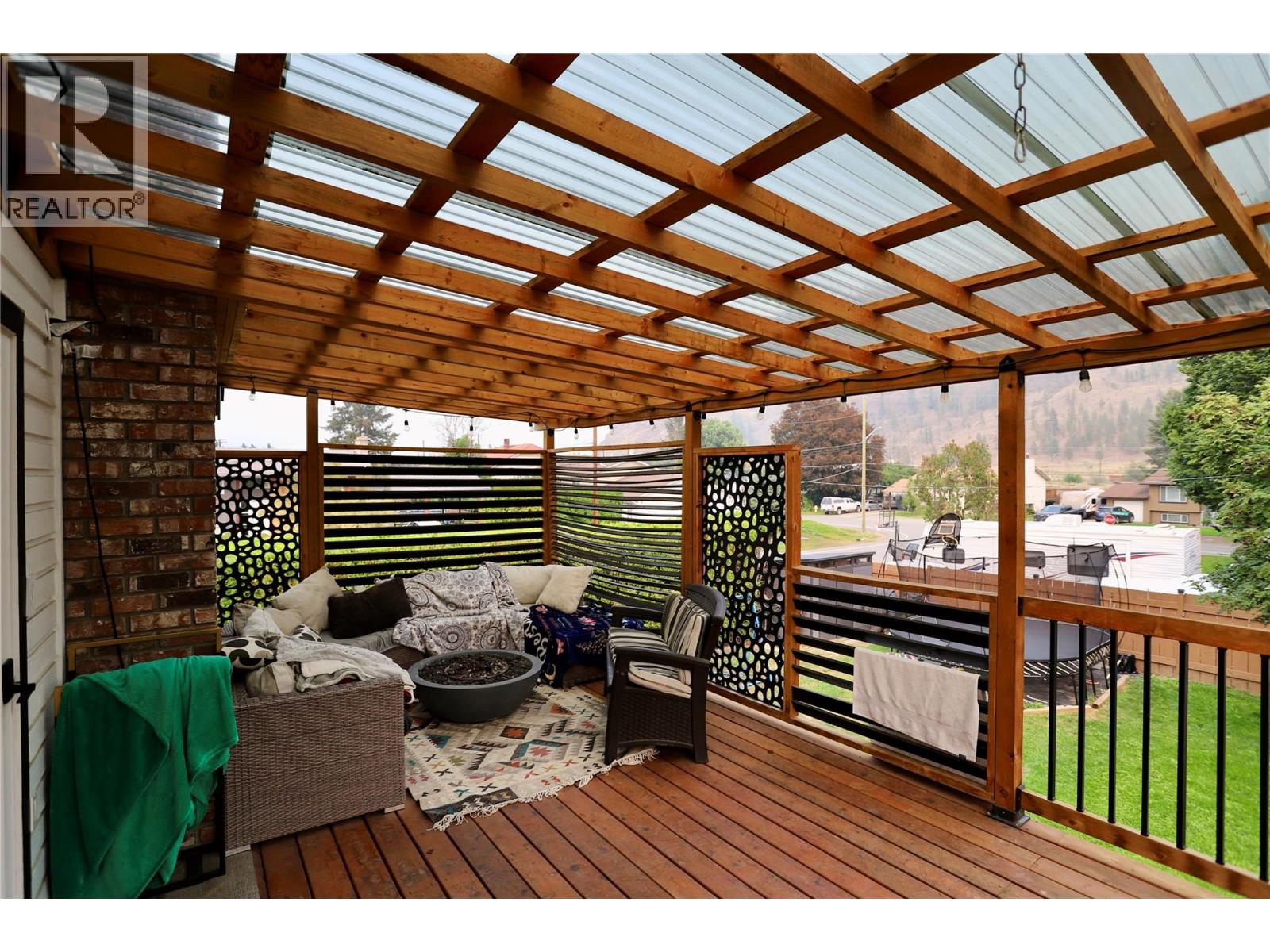 371 Montego Road, Kamloops, British Columbia  V2H 1N1 - Photo 9 - 10367254