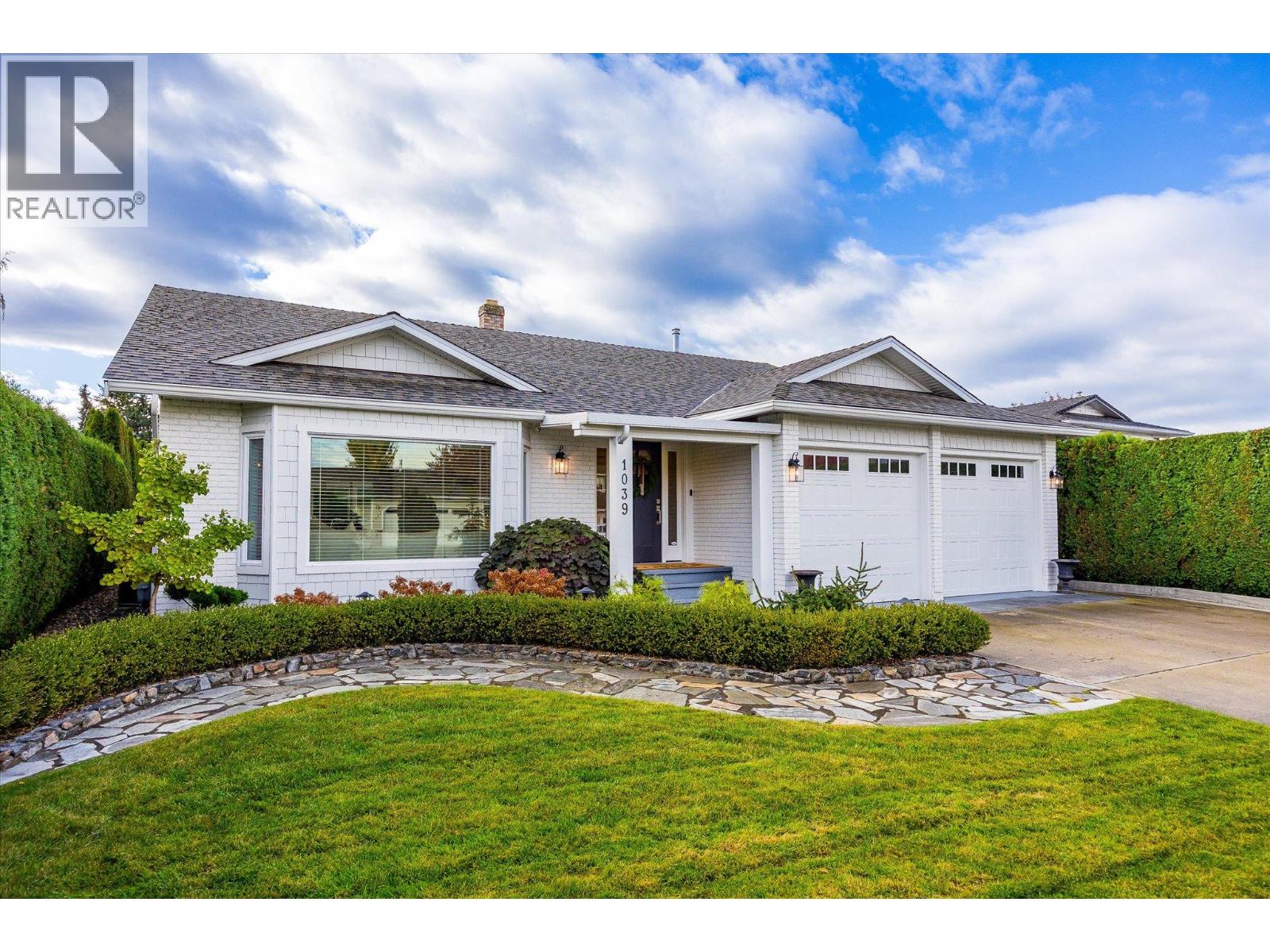 1039 Cushing Court, Kelowna, British Columbia