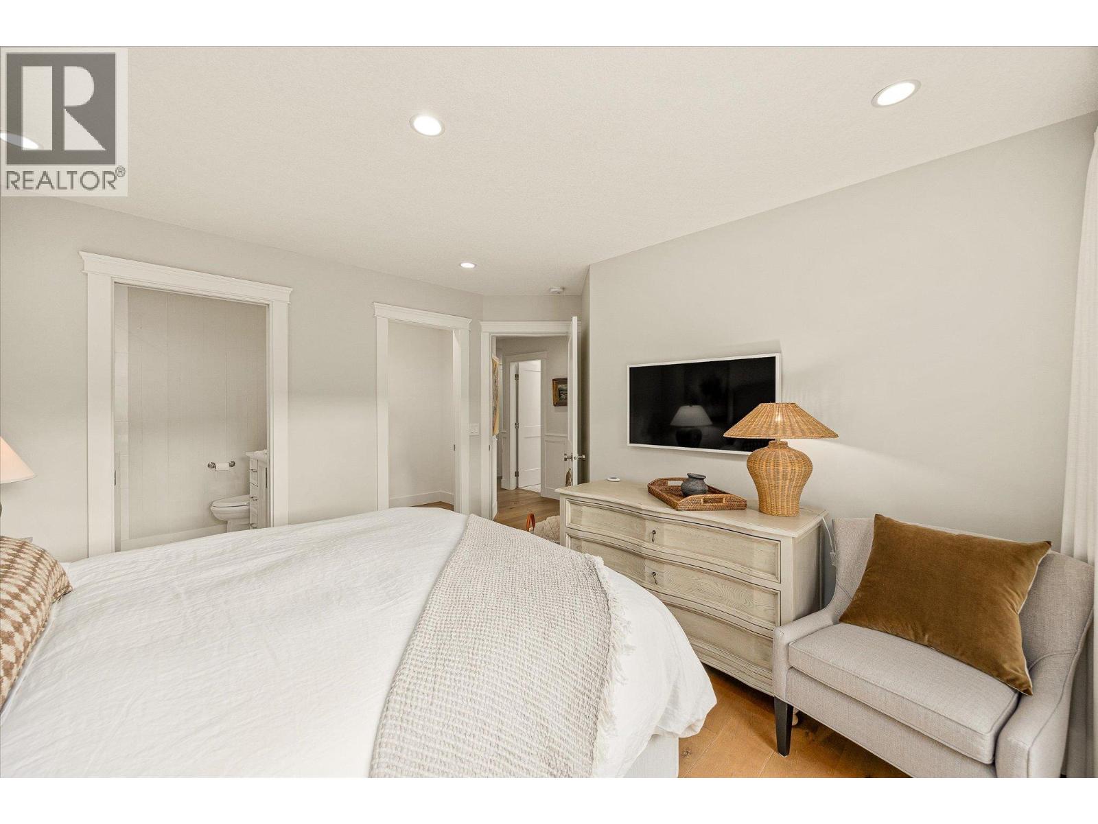 1039 Cushing Court, Kelowna, British Columbia  V1Y 8W8 - Photo 30 - 10367219