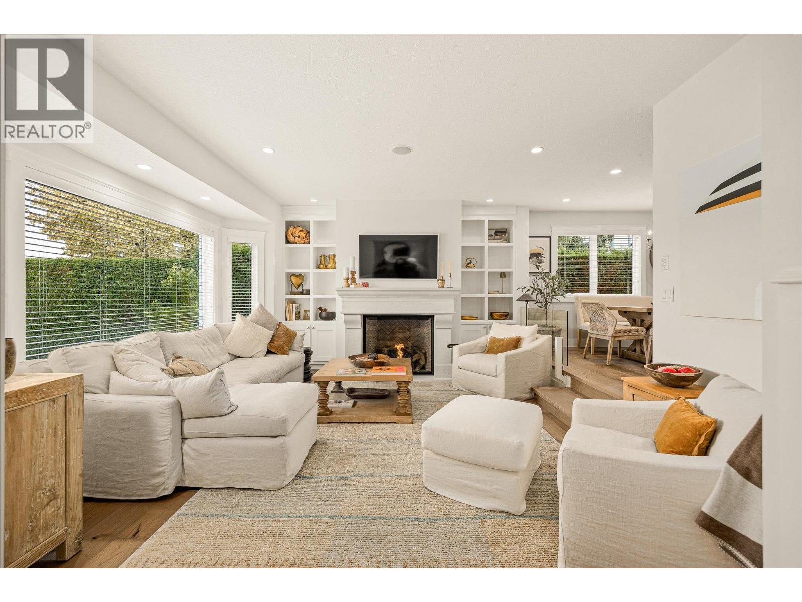 1039 Cushing Court, Kelowna, British Columbia  V1Y 8W8 - Photo 5 - 10367219