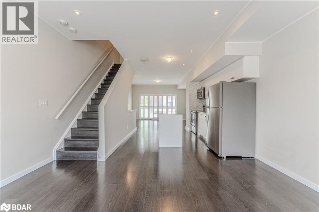 369 Essa Road Unit# 14, Barrie, Ontario  L4N 9C8 - Photo 5 - 40779170