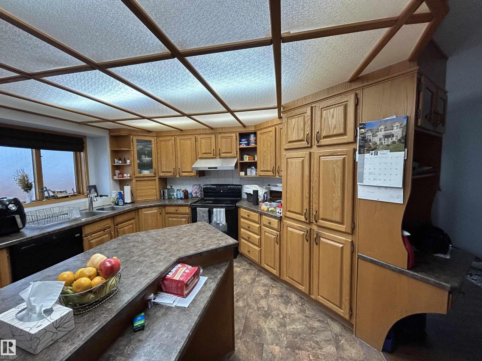 15411 67a St Nw, Edmonton, Alberta  T5Z 2W8 - Photo 4 - E4461189