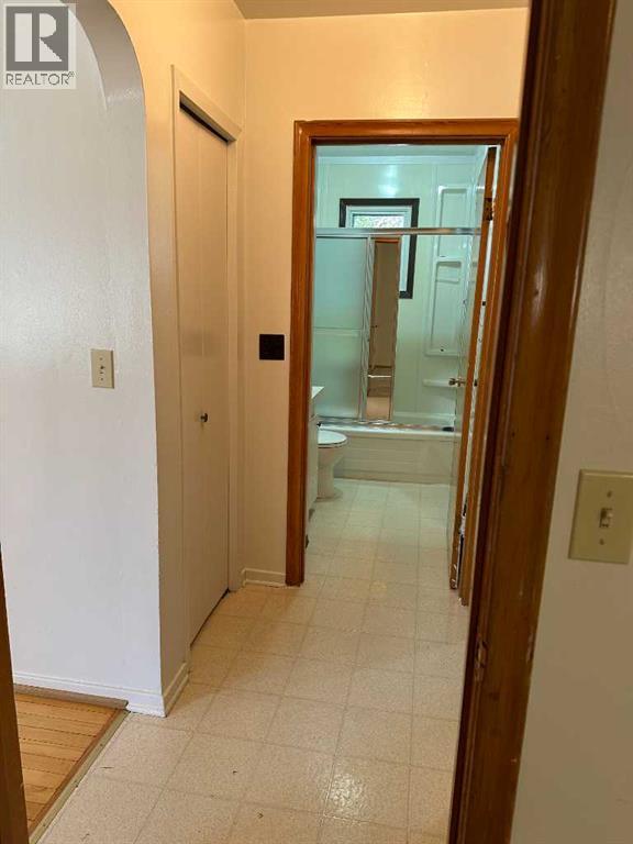 122 3 Avenue N, Vauxhall, Alberta  T0K 2K0 - Photo 10 - A2255668