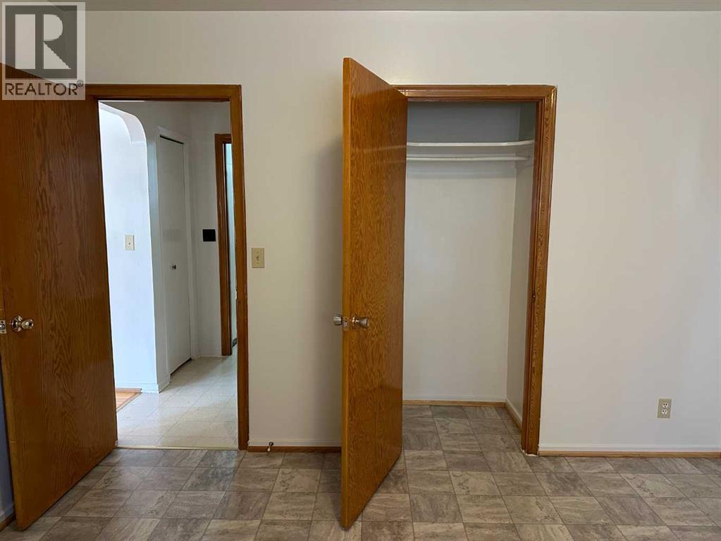 122 3 Avenue N, Vauxhall, Alberta  T0K 2K0 - Photo 9 - A2255668