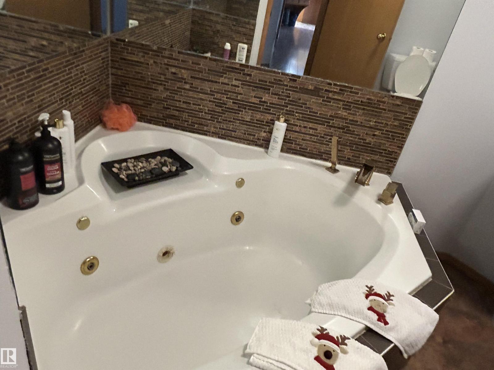 15411 67a St Nw, Edmonton, Alberta  T5Z 2W8 - Photo 17 - E4461189