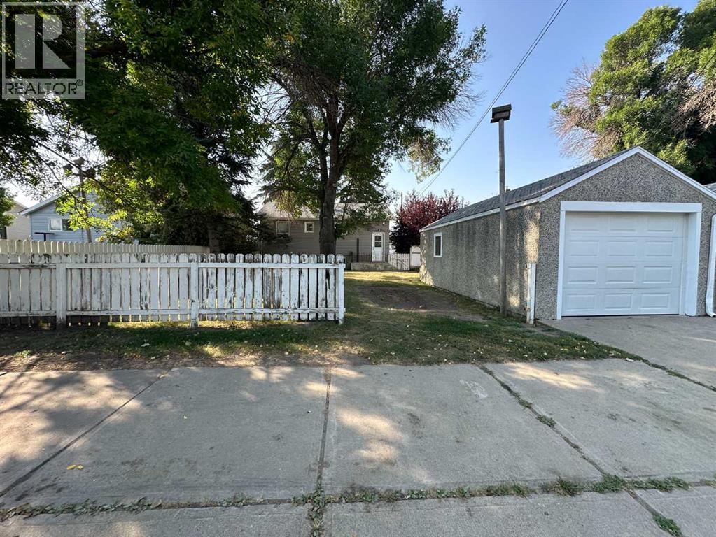 122 3 Avenue N, Vauxhall, Alberta  T0K 2K0 - Photo 36 - A2255668