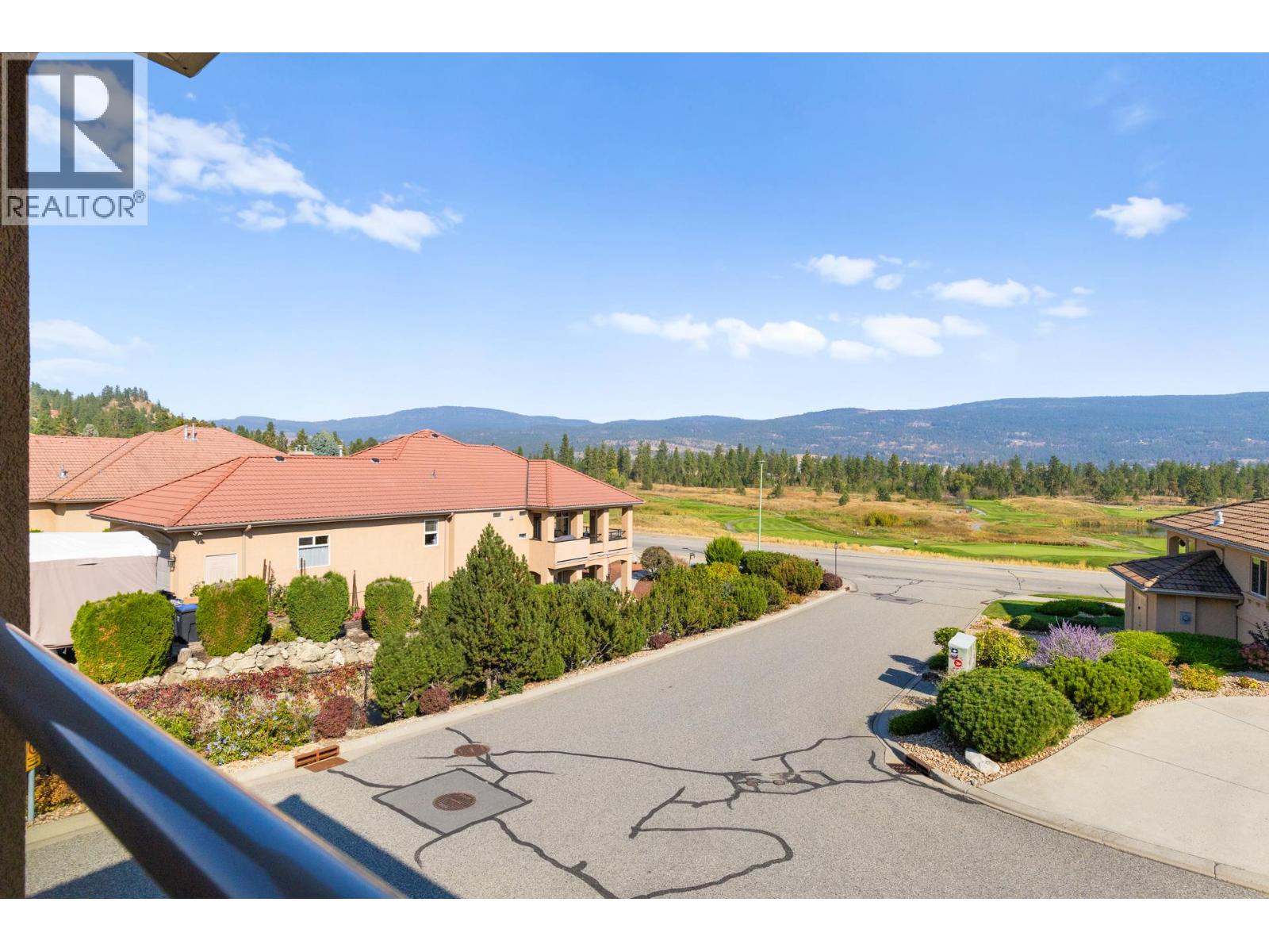 2455 Quail Ridge Boulevard Unit# 201 Kelowna Photo 3