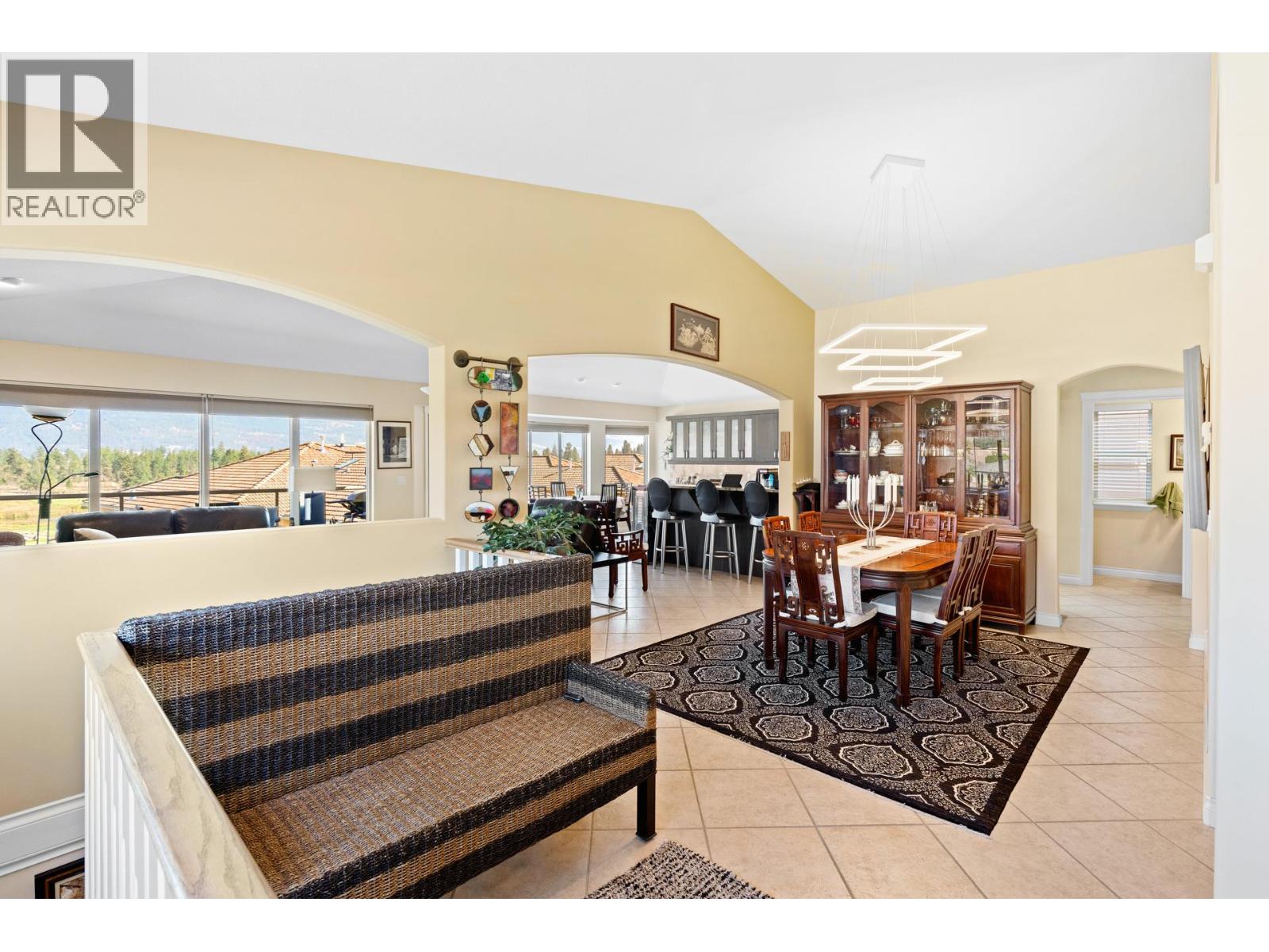 2455 Quail Ridge Boulevard Unit# 201 Kelowna Photo 7