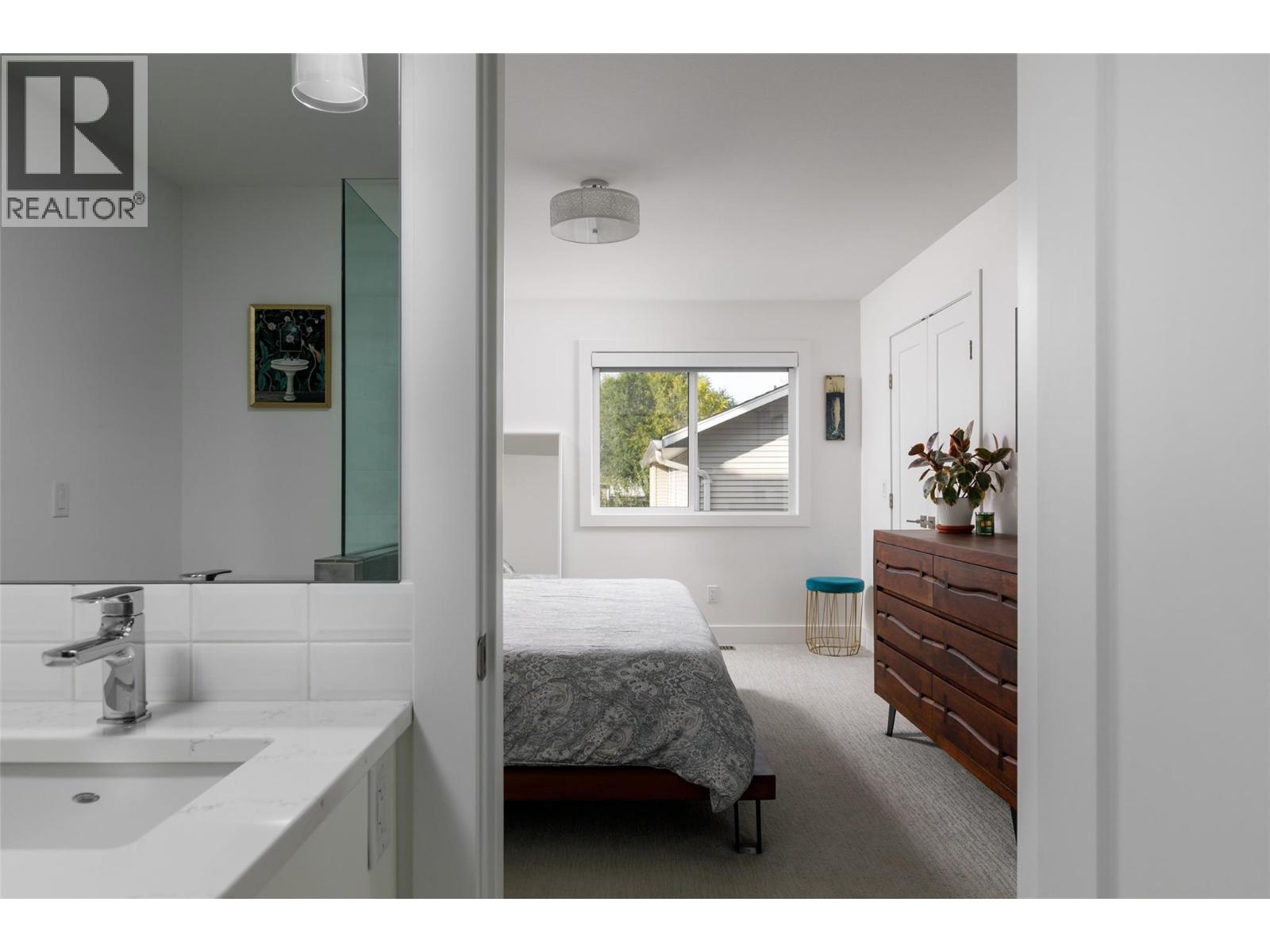 1025 Cawston Avenue, Kelowna, British Columbia  V1Y 9X2 - Photo 23 - 10367008