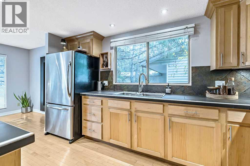 5279 Dalcroft Crescent Nw, Calgary, Alberta  T3A 1N6 - Photo 11 - A2267325