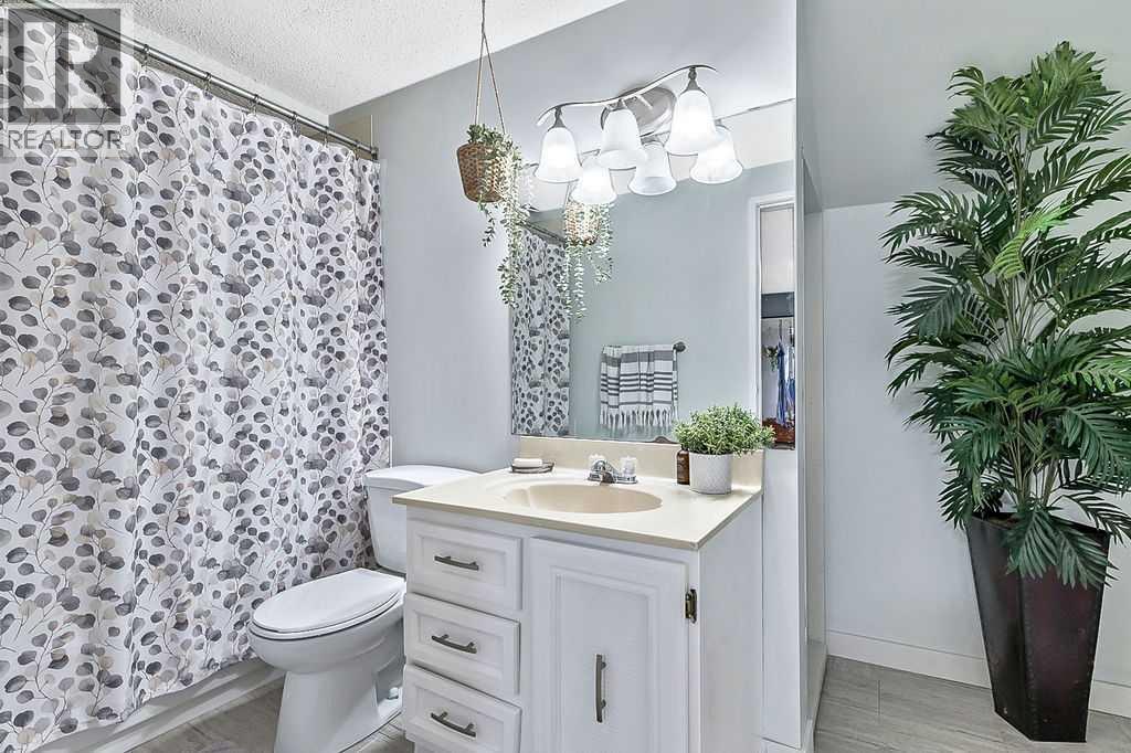 5279 Dalcroft Crescent Nw, Calgary, Alberta  T3A 1N6 - Photo 30 - A2267325