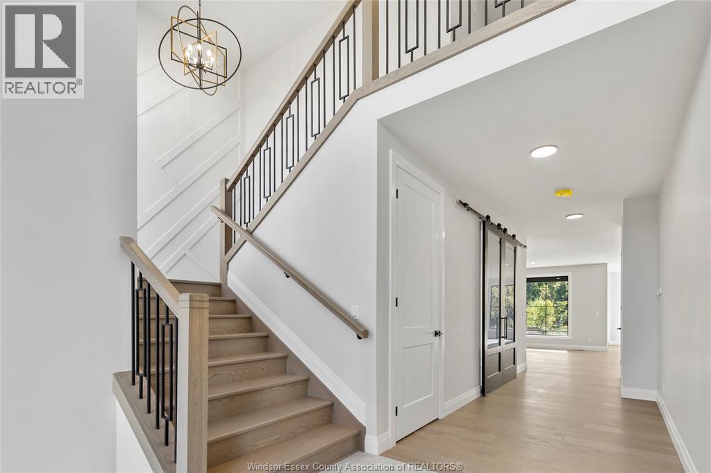 355 Marla Crescent, Lakeshore, Ontario  N0R 1A0 - Photo 5 - 25027724