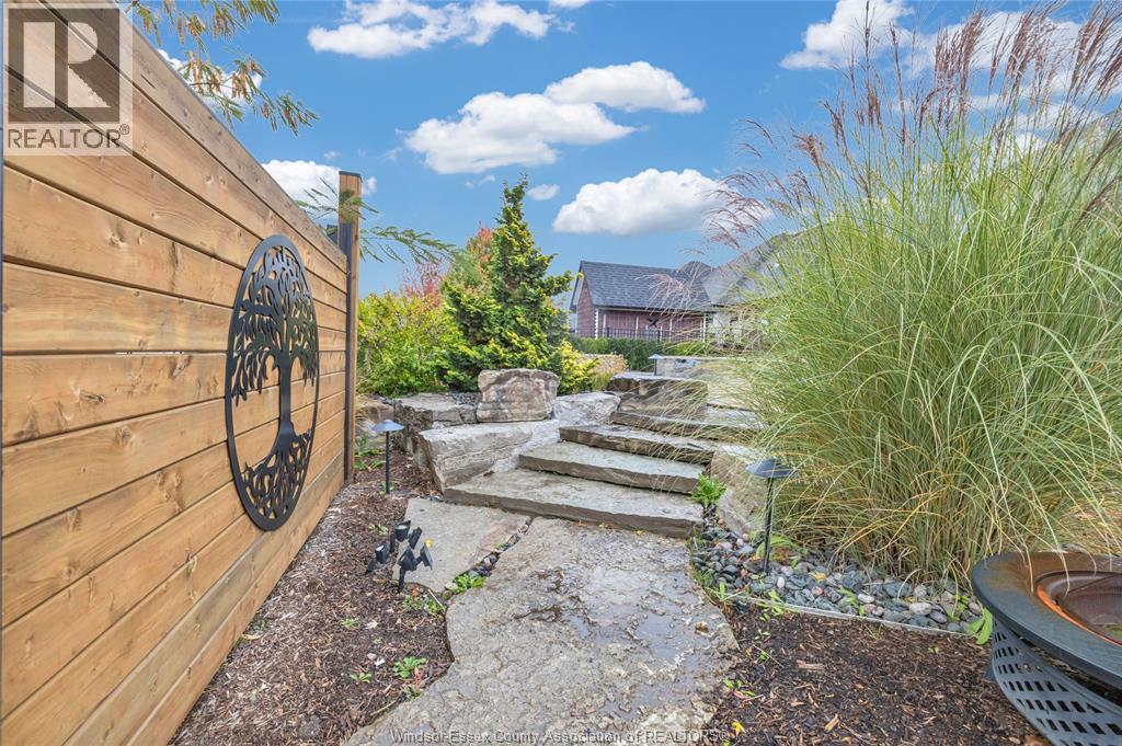 102 Hayes Avenue, Tecumseh, Ontario  N8N 0E1 - Photo 40 - 25027719