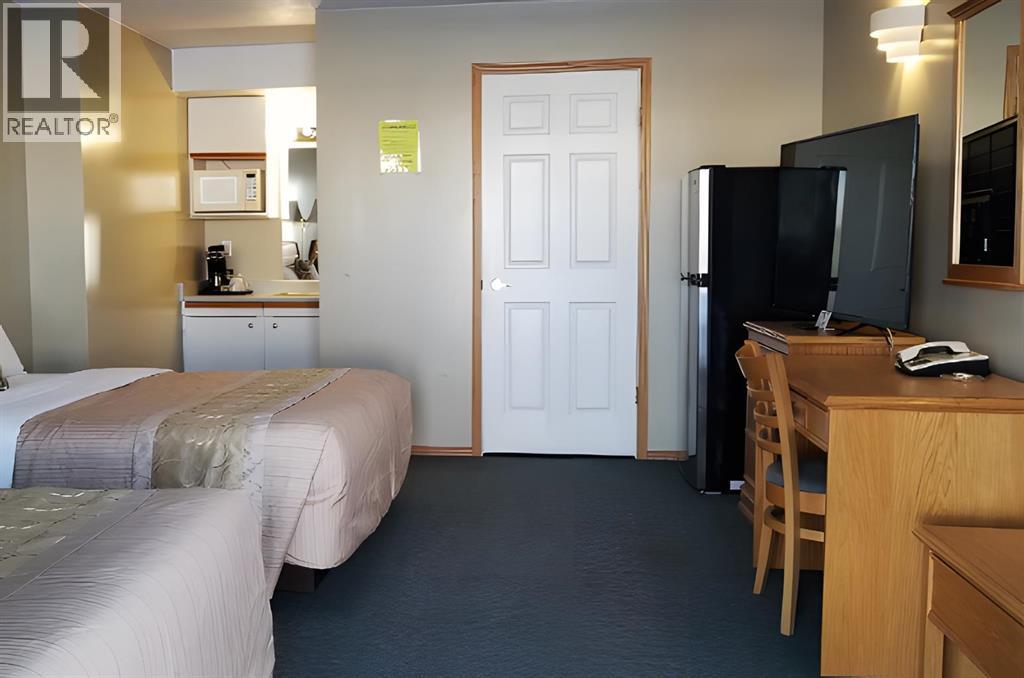 4004 Highway 2  S, Athabasca, Alberta  T9S 1B5 - Photo 5 - A2236039