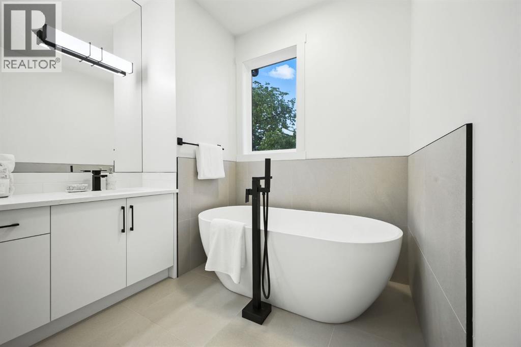 3017 36 Street Sw, Calgary, Alberta  T3E 3A2 - Photo 37 - A2250640