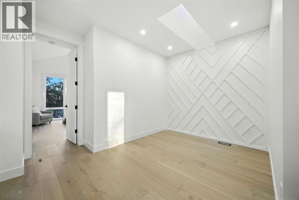 3017 36 Street Sw, Calgary, Alberta  T3E 3A2 - Photo 30 - A2250640