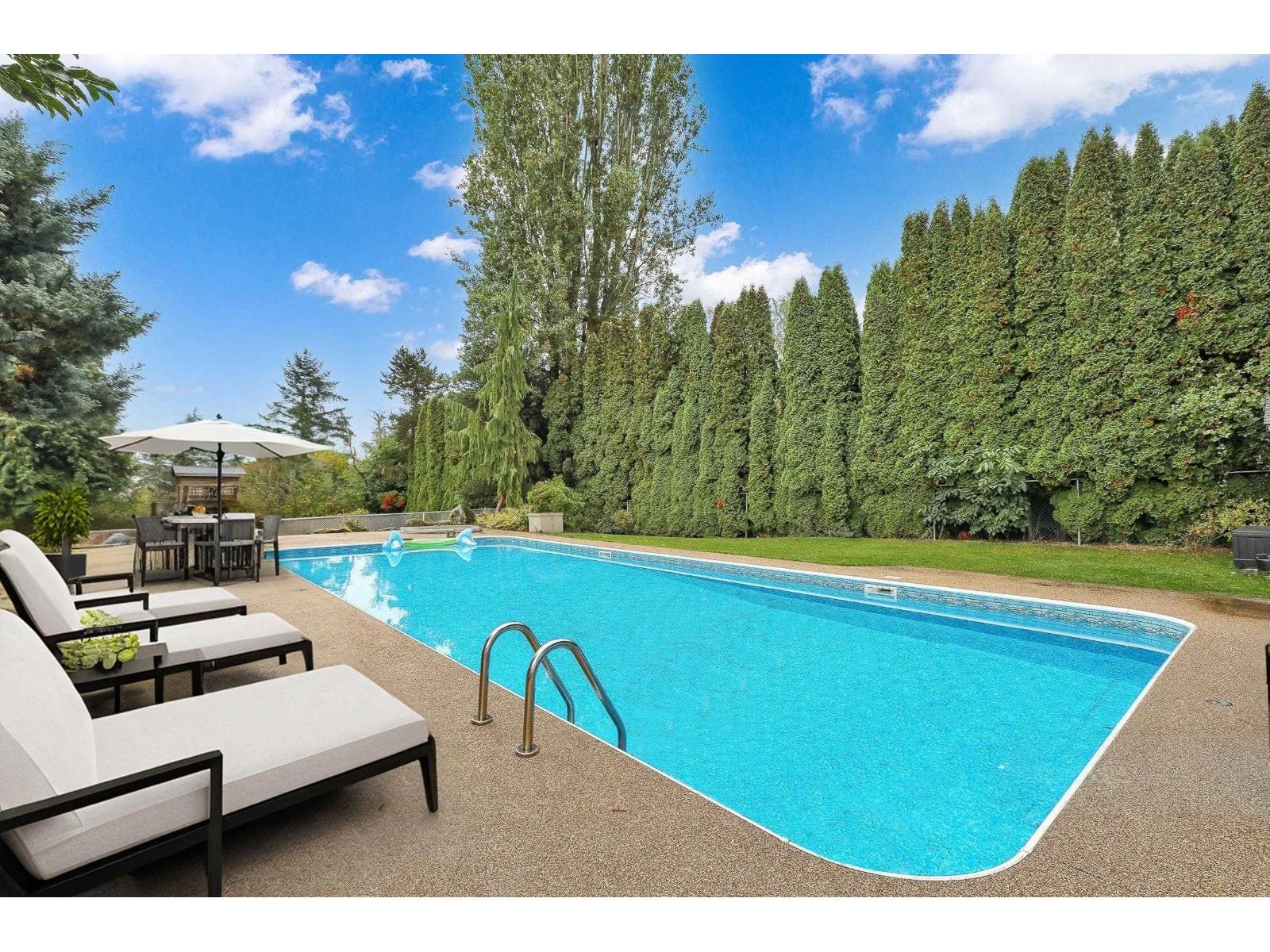 18040 20 Avenue, White Rock, British Columbia  V3S 9V7 - Photo 38 - R3063558