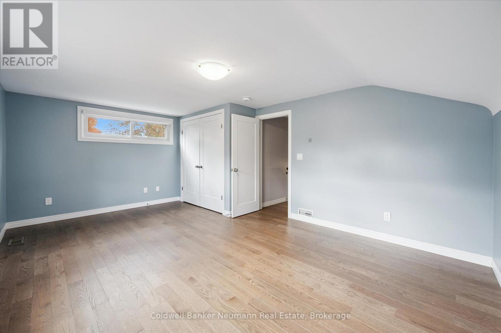 23 Collingwood Street, Guelph, Ontario  N1E 3R2 - Photo 32 - X12491248