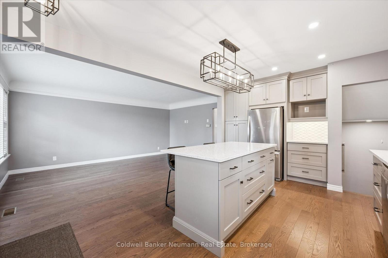 23 Collingwood Street, Guelph, Ontario  N1E 3R2 - Photo 25 - X12491248