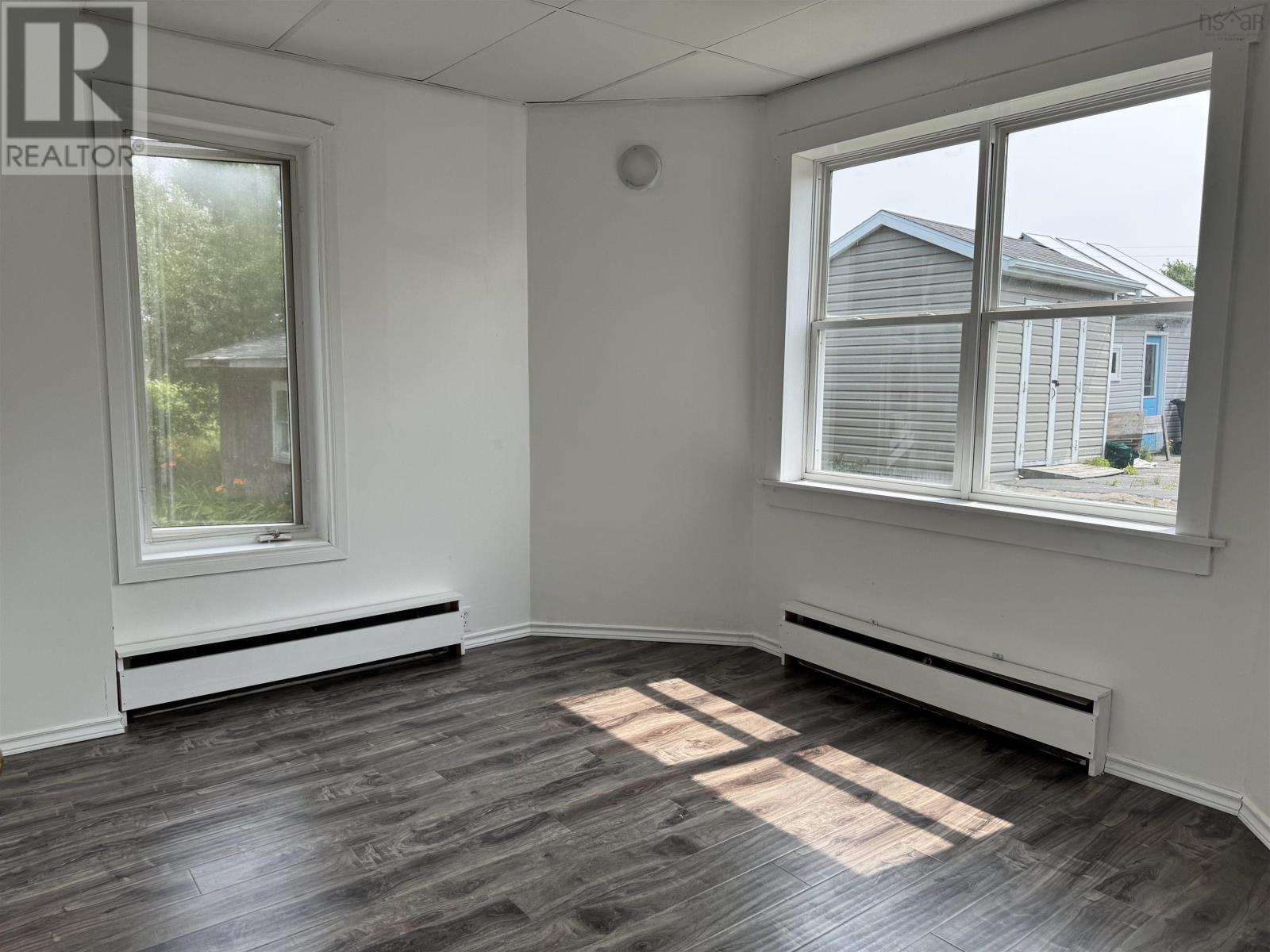 209 South Street, Glace Bay, Nova Scotia  B1A 1W1 - Photo 4 - 202519400