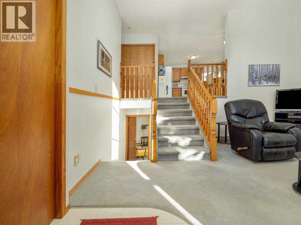 2120 17a Avenue, Coaldale, Alberta  T1M 1K3 - Photo 3 - A2266927