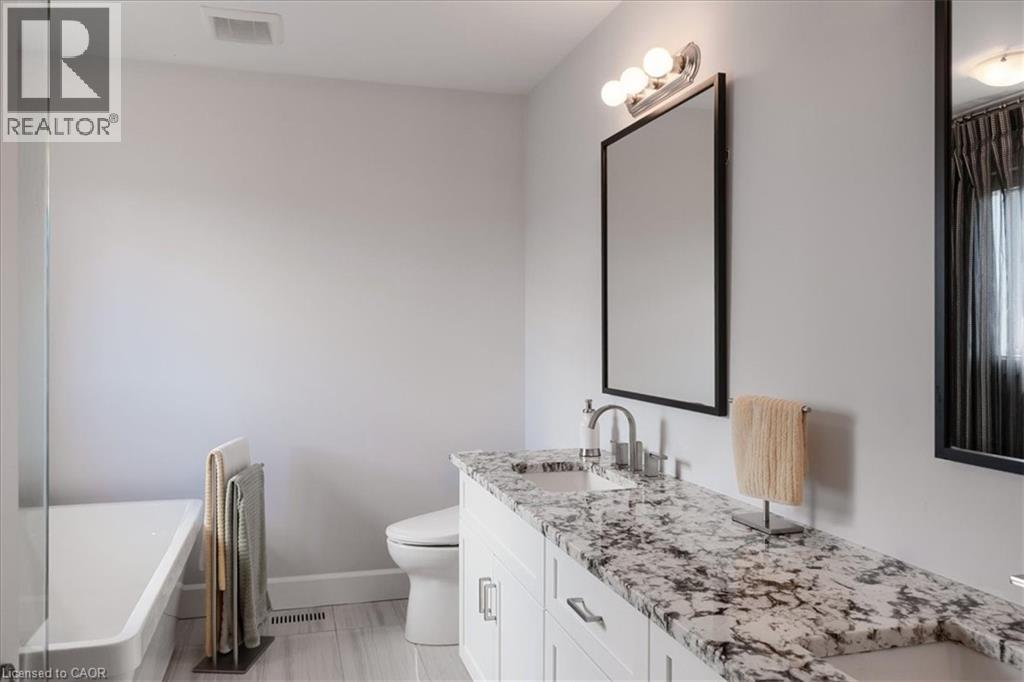 20 Festival Way, Binbrook, Ontario  L0R 1C0 - Photo 34 - 40762369