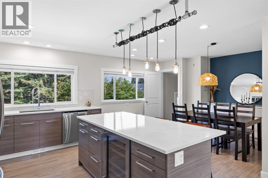 30 Coleridge Road Nw, Calgary, Alberta  T2K 1W9 - Photo 8 - A2264570