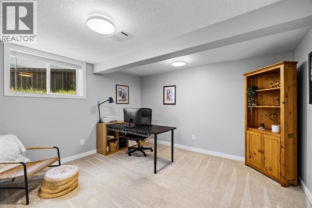 30 Coleridge Road Nw, Calgary, Alberta  T2K 1W9 - Photo 22 - A2264570