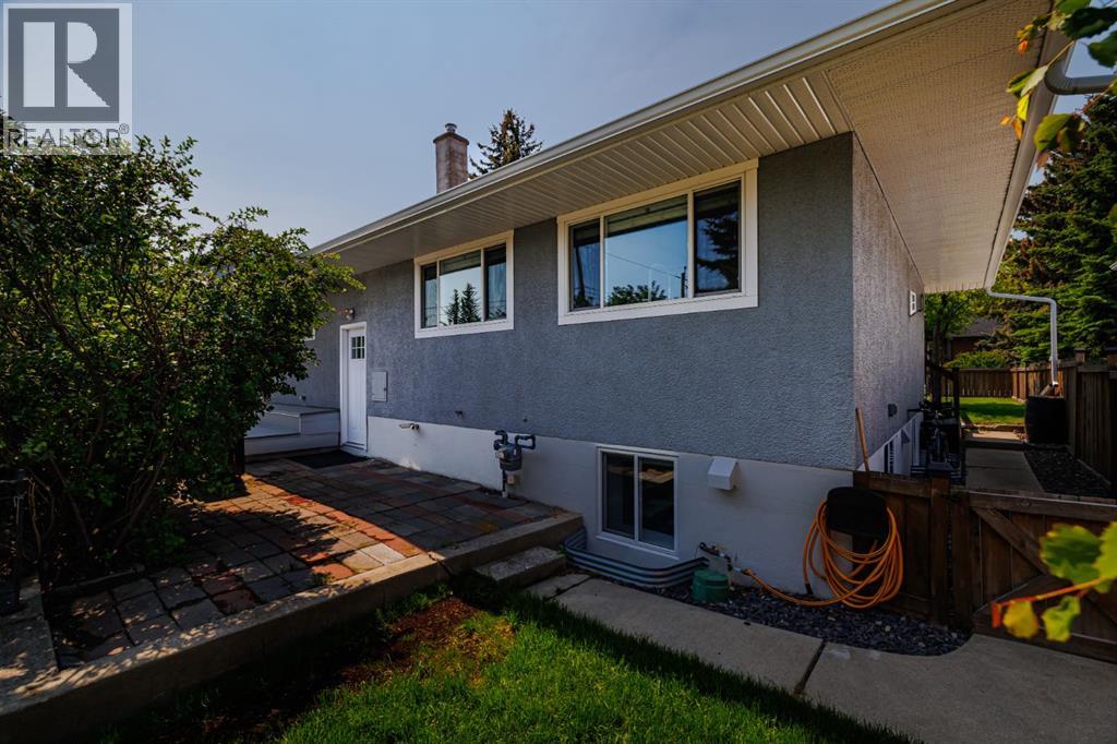 30 Coleridge Road Nw, Calgary, Alberta  T2K 1W9 - Photo 36 - A2264570