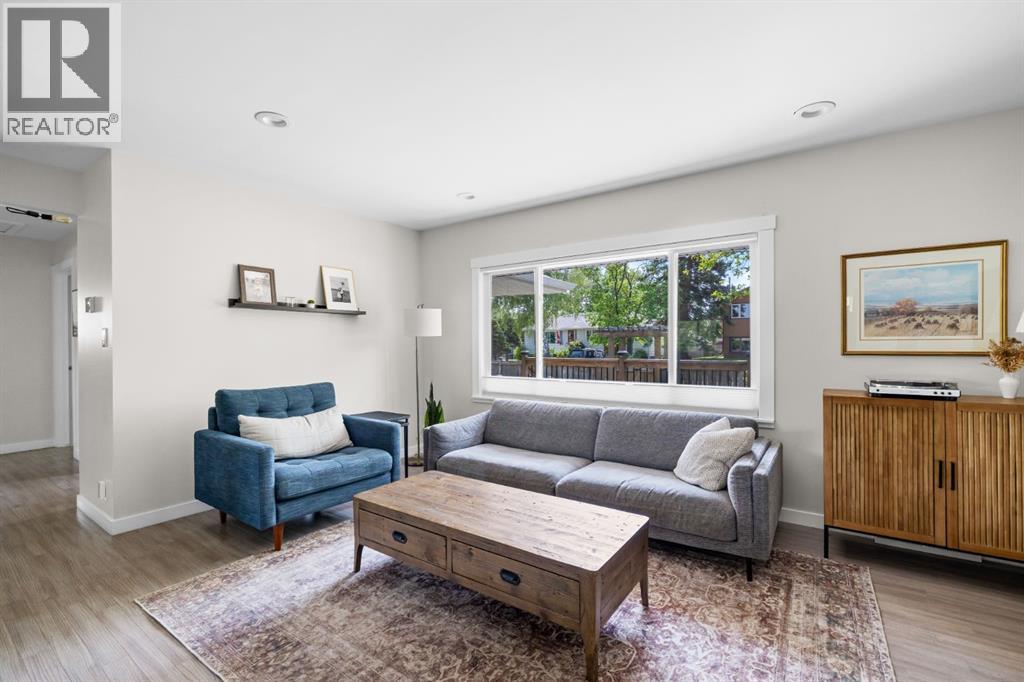 30 Coleridge Road Nw, Calgary, Alberta  T2K 1W9 - Photo 13 - A2264570