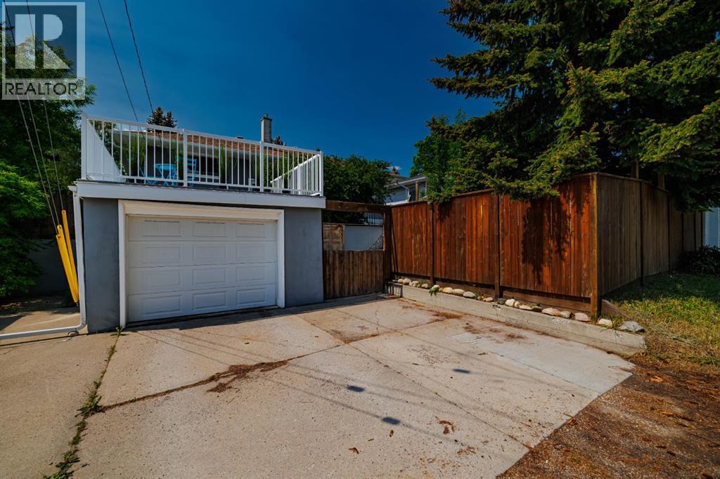 30 Coleridge Road Nw, Calgary, Alberta  T2K 1W9 - Photo 32 - A2264570