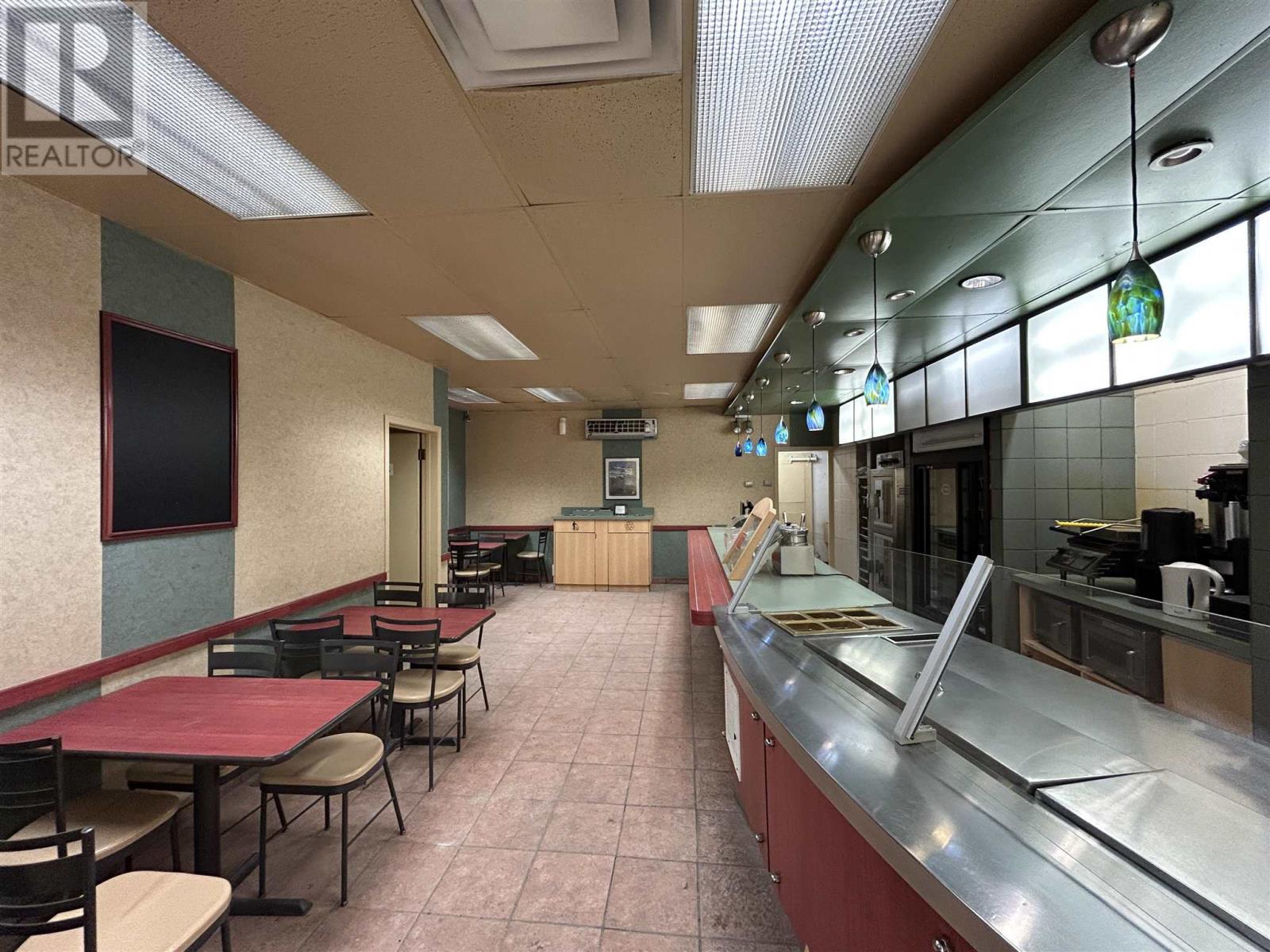 215 Scott St, Fort Frances, Ontario P9A 1G8 - Photo 6 - TB251512