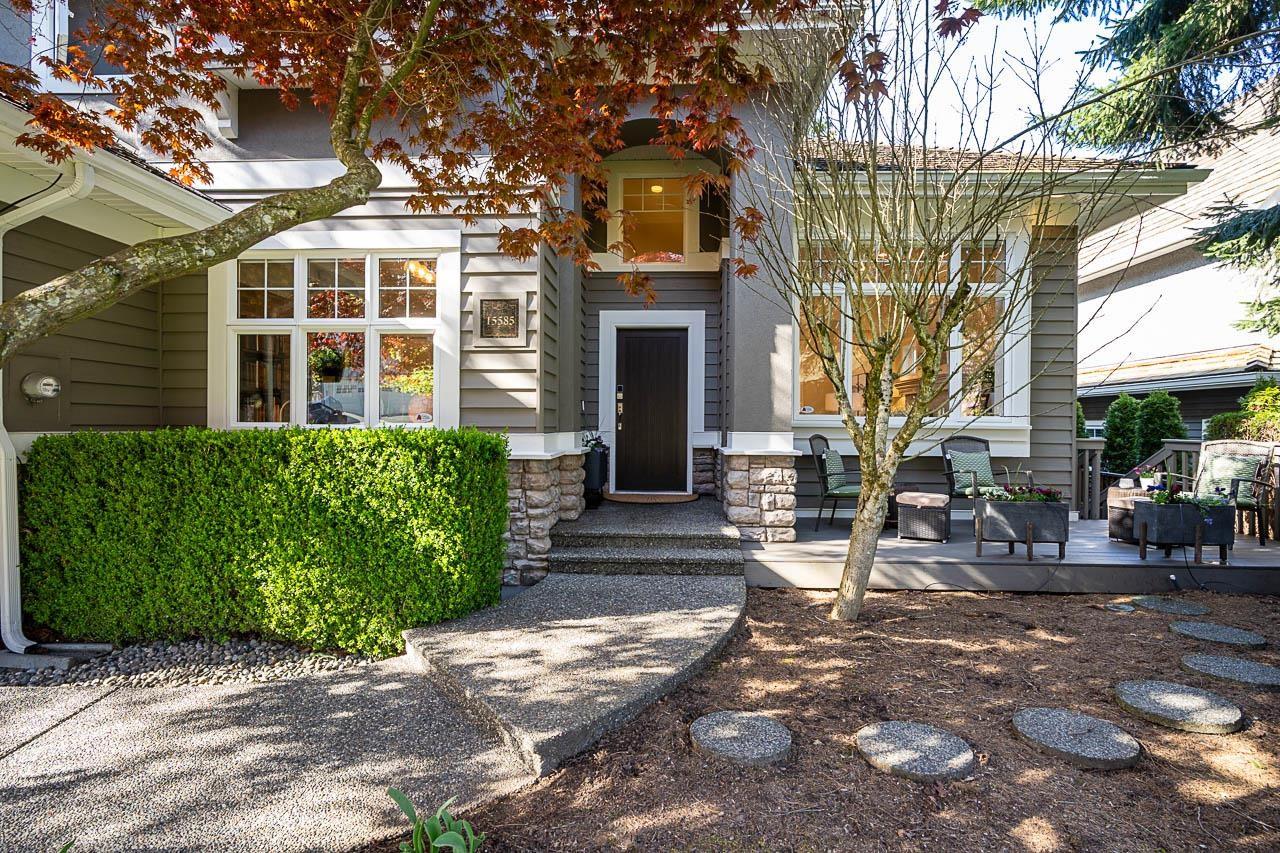 15585 37 Avenue, Surrey, British Columbia  V3Z 0H4 - Photo 3 - R3063659