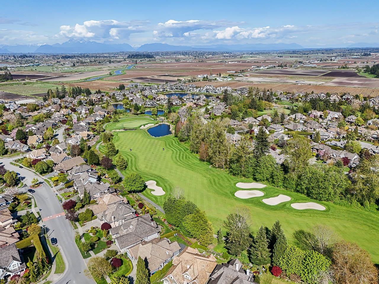 15585 37 Avenue, Surrey, British Columbia  V3Z 0H4 - Photo 39 - R3063659