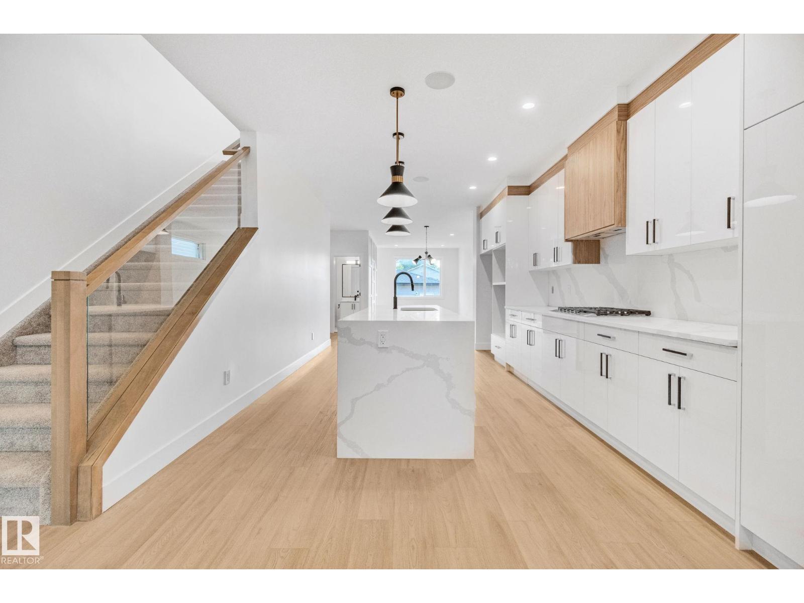 11138 126 St E Nw, Edmonton, Alberta  T5M 0P9 - Photo 9 - E4462824