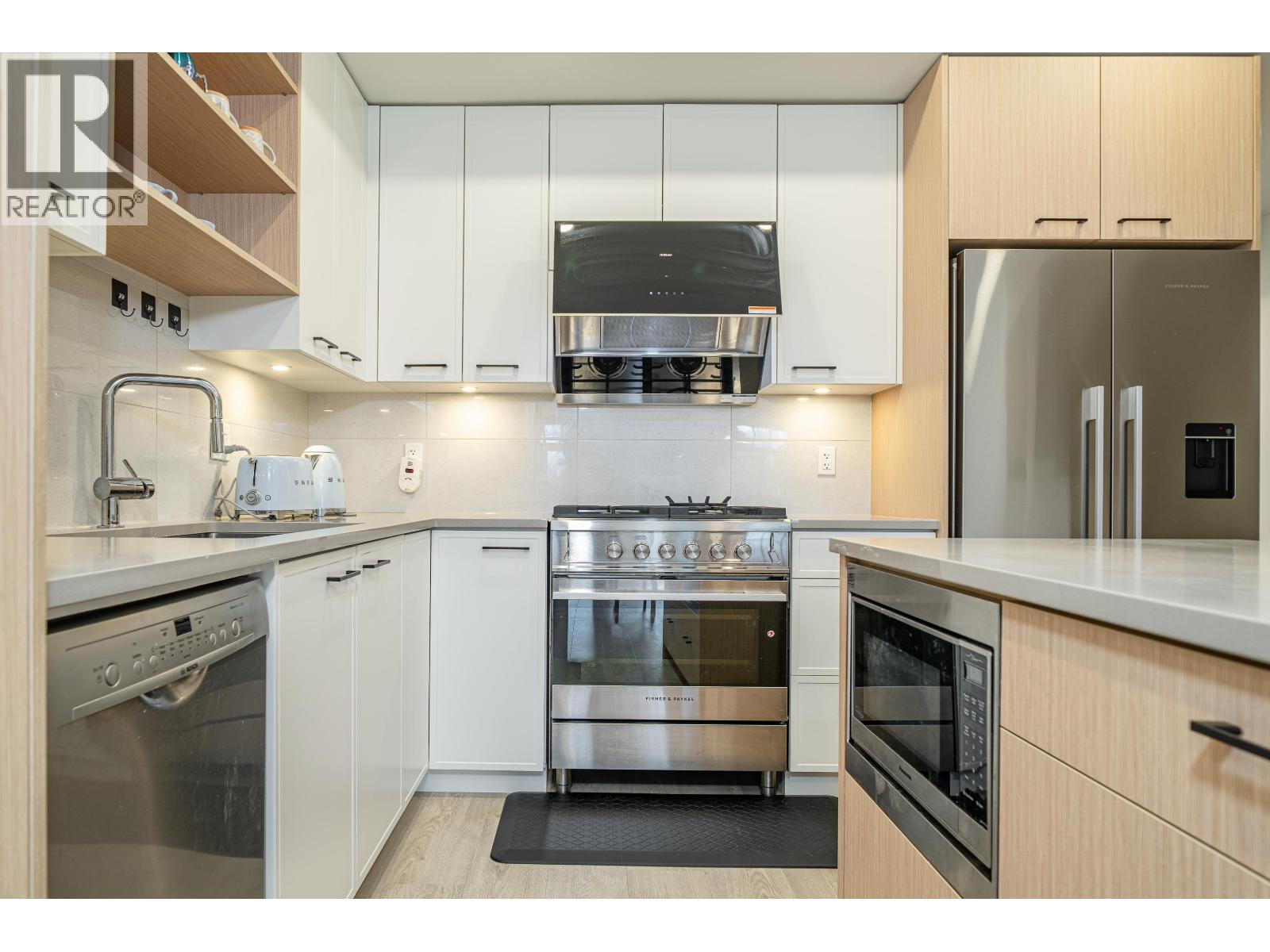 2 9399 No.2 Road, Richmond, British Columbia  V7E 2C9 - Photo 7 - R3063666