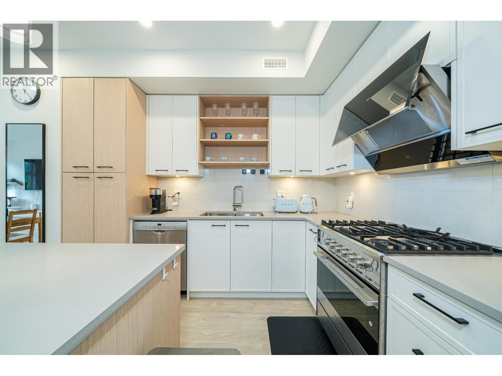 2 9399 No.2 Road, Richmond, British Columbia  V7E 2C9 - Photo 8 - R3063666