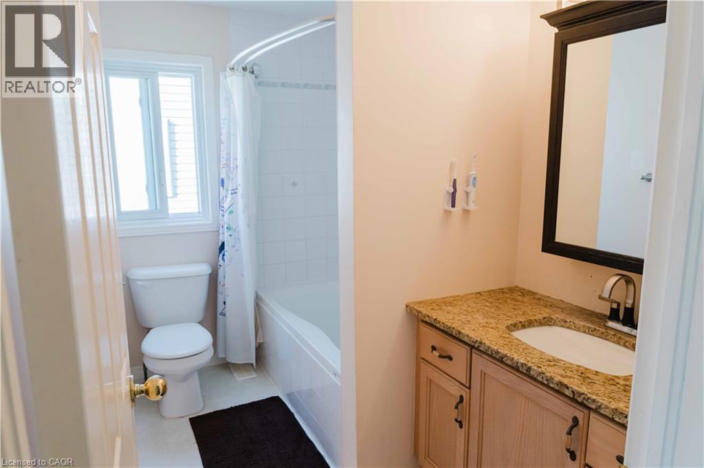 163 Highbrook Street, Kitchener, Ontario  N2E 3P6 - Photo 17 - 40784835