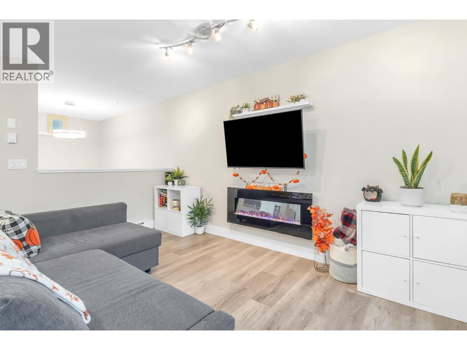 201 12248 224 Street, Maple Ridge, British Columbia  V2X 8W6 - Photo 12 - R3063676