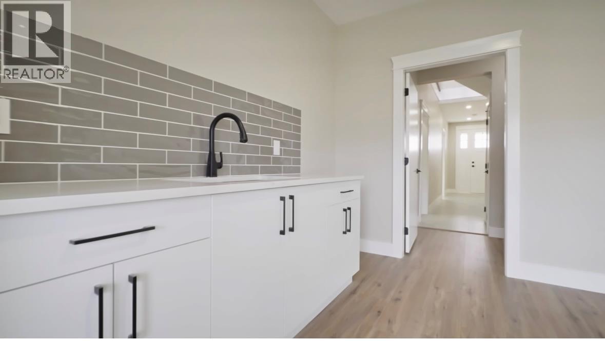 2073 Linfield Drive, Kamloops, British Columbia  V1S 0G3 - Photo 26 - 10367199