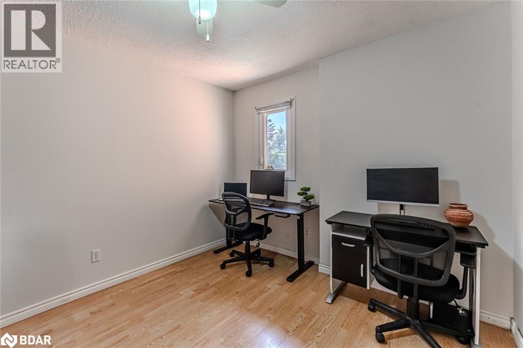 508 Essa Road Unit# 52, Barrie, Ontario  L4N 7L5 - Photo 11 - 40780707