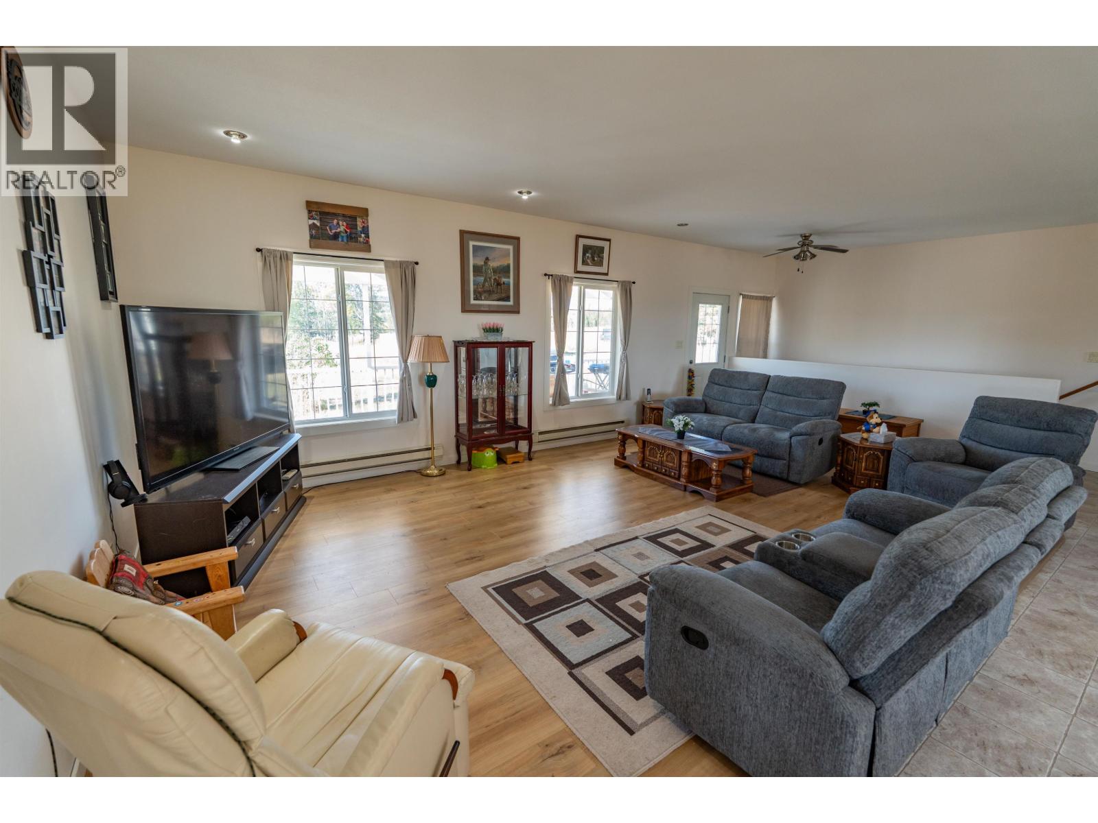 22 Valley Road, Williams Lake, British Columbia  V0K 2G0 - Photo 12 - R3057116