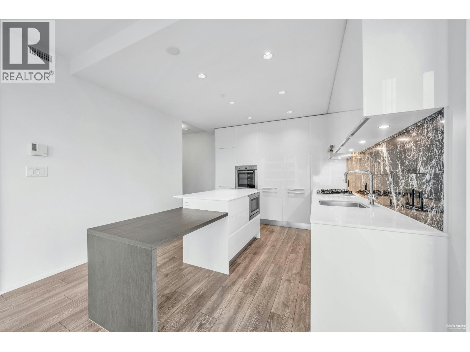 4711 4510 Halifax Way, Burnaby, British Columbia  V5C 0K4 - Photo 3 - R3063670