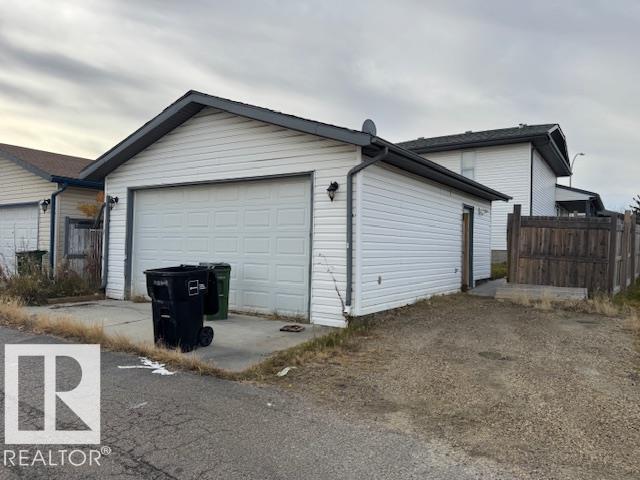 16229 57 St Nw, Edmonton, Alberta  T5Y 2V2 - Photo 5 - E4464267